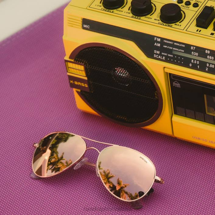 Randolph 22k ružičasto zlato i ružičasto zlato amelija polarizirana zrcalna najlonska leća 8NR6133